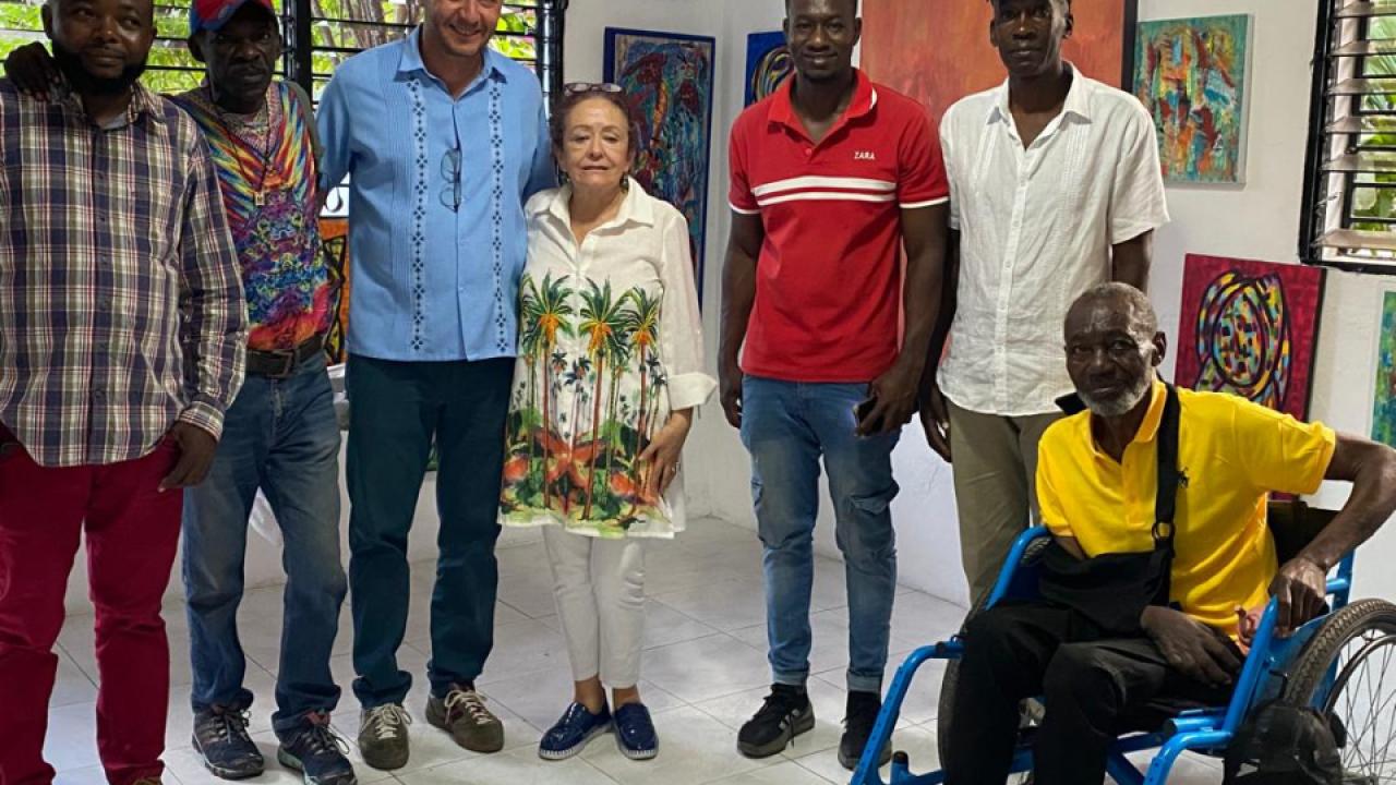 Éxito rotundo en la II Exposición Binacional de Arte y Artesanías Colombia – Haití: Un puente cultural entre dos naciones